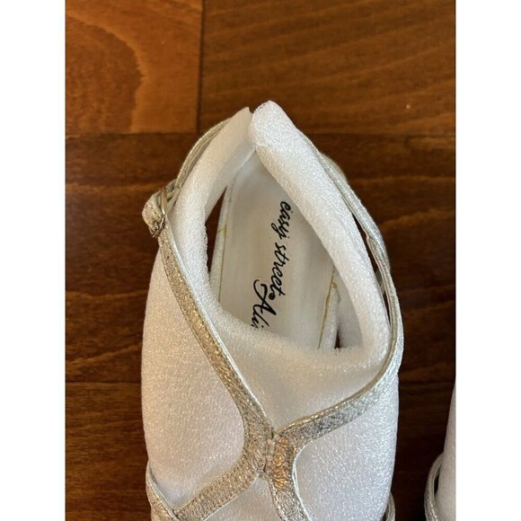 Easy Street Shiny Silver Faux Leather Crossover Wedge Sandals 7 M NEW - Picture 3 of 5
